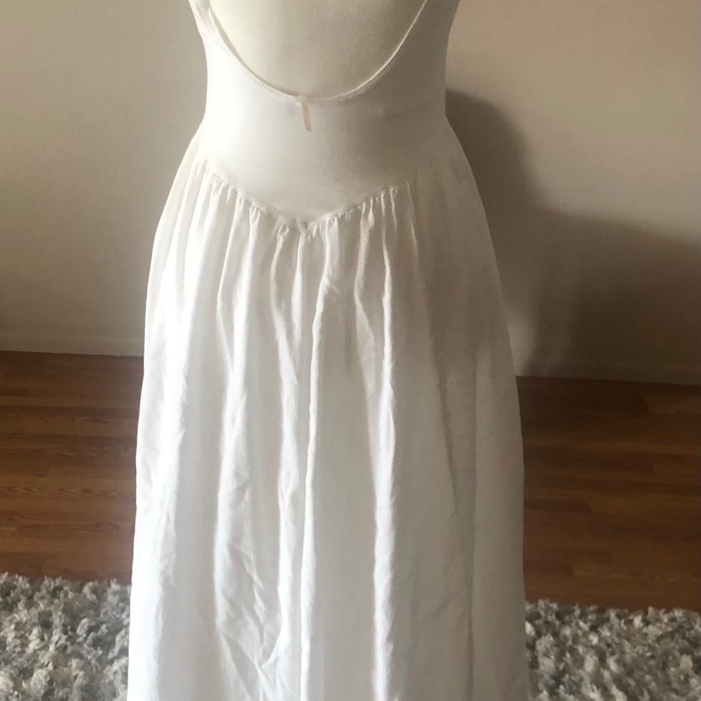 Free People White Maxi - Picture 2 of 3